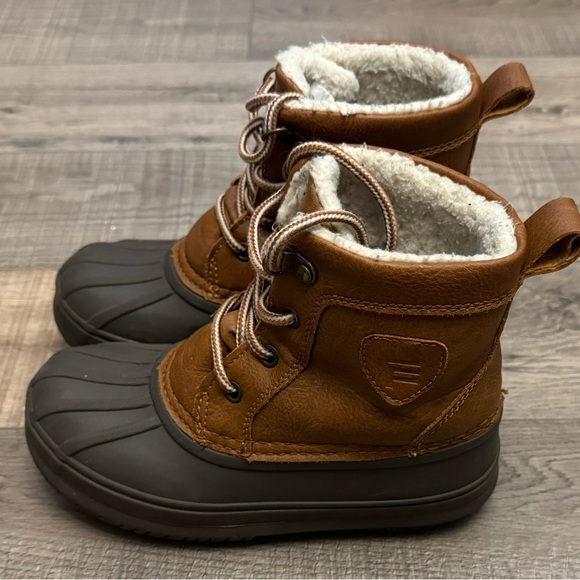 London Fog Other - London Fog Cozy Two-Tone Winter Boots